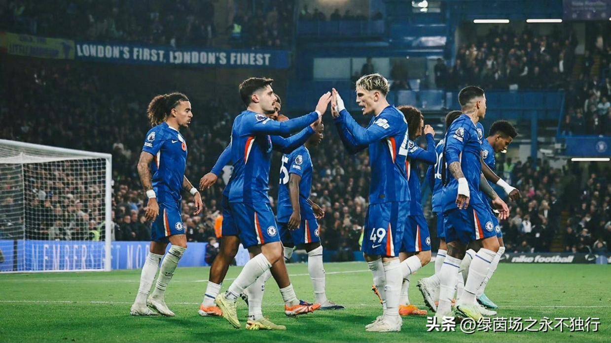 切尔西中锋解决方案：二队双塔称霸法甲，联袂打进16球！